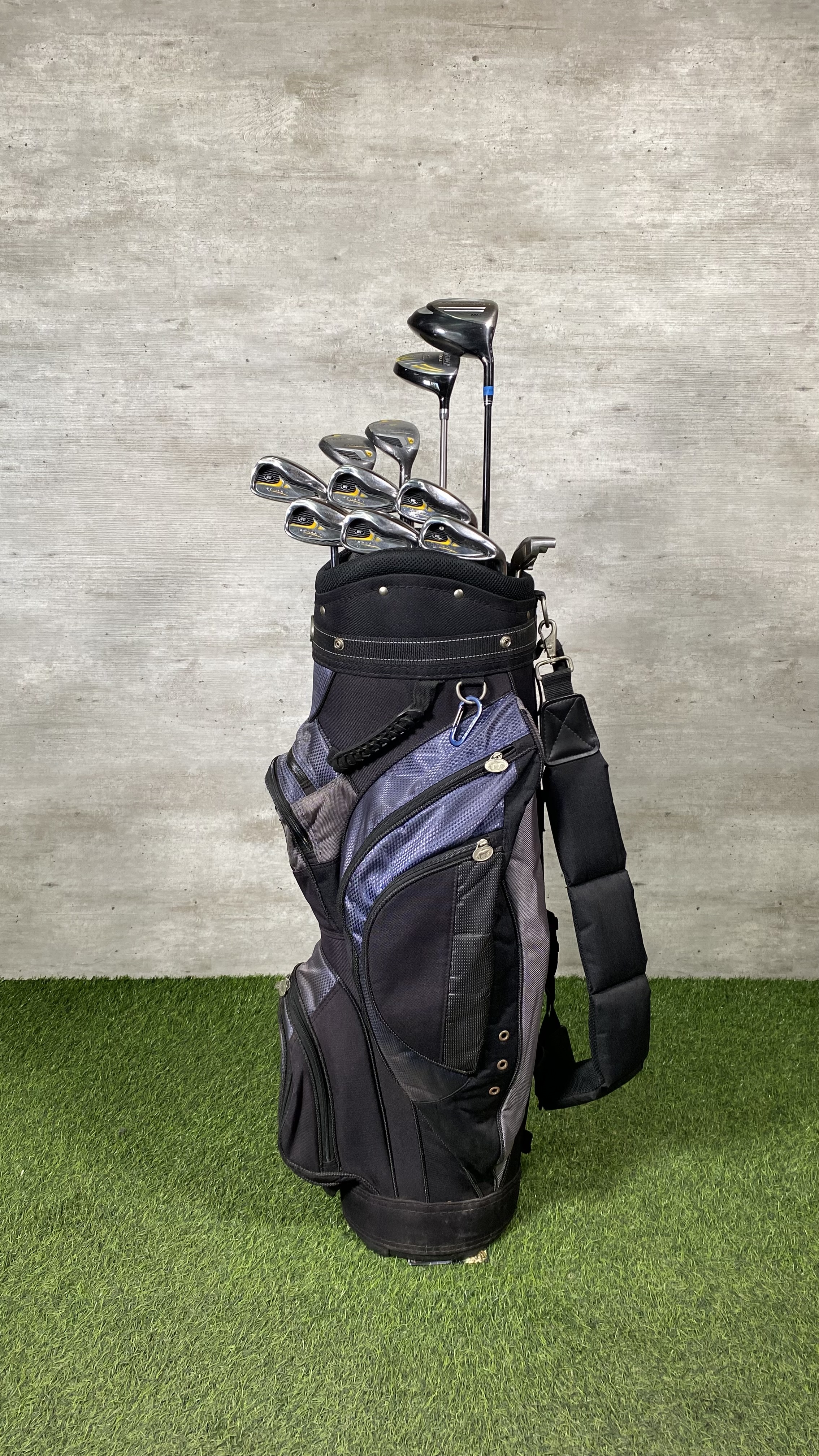 Golden Bear Instinct Golf Set