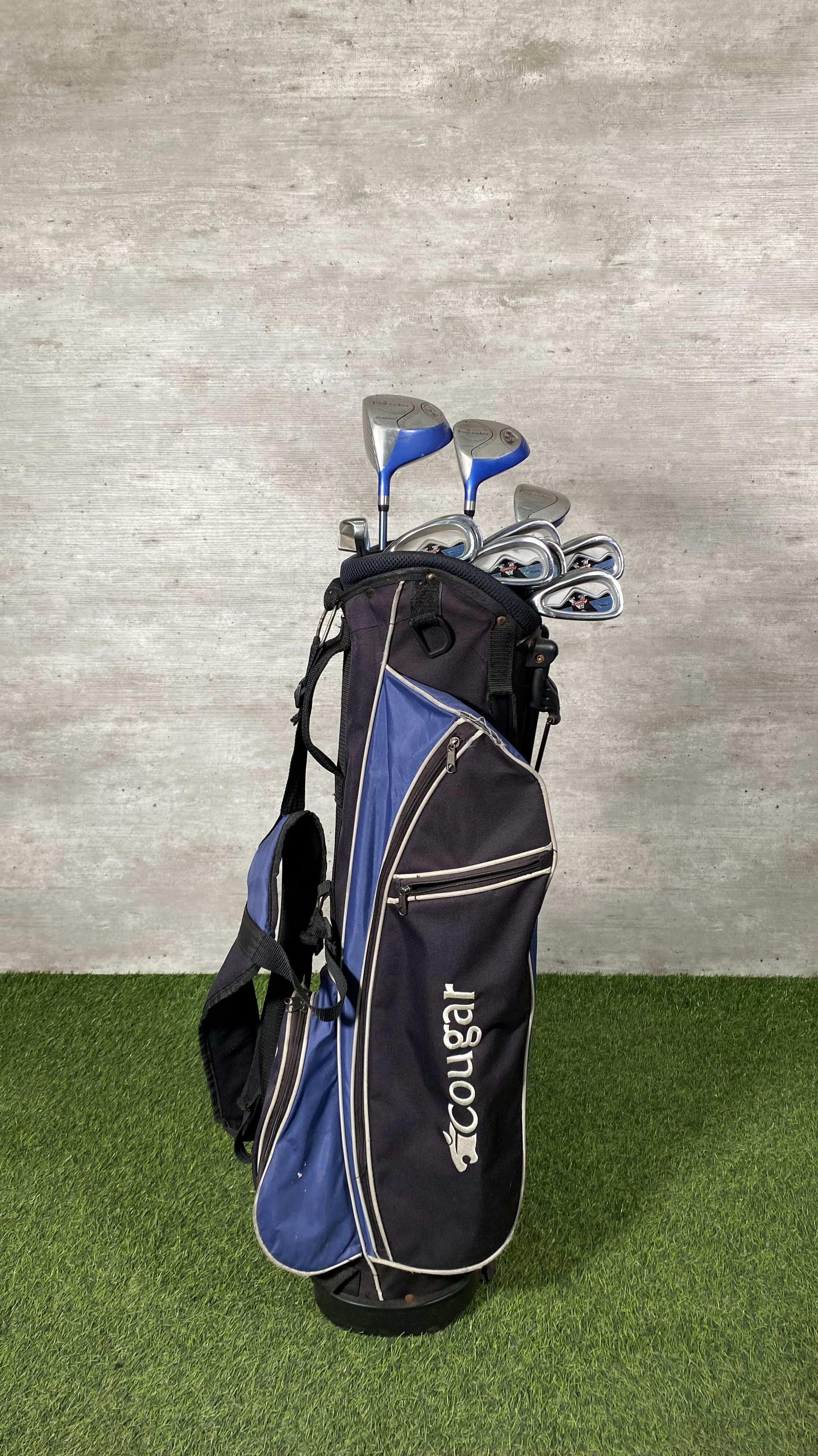 Left Handed Pinseeker V-Force Junior (12-15) Golf Set