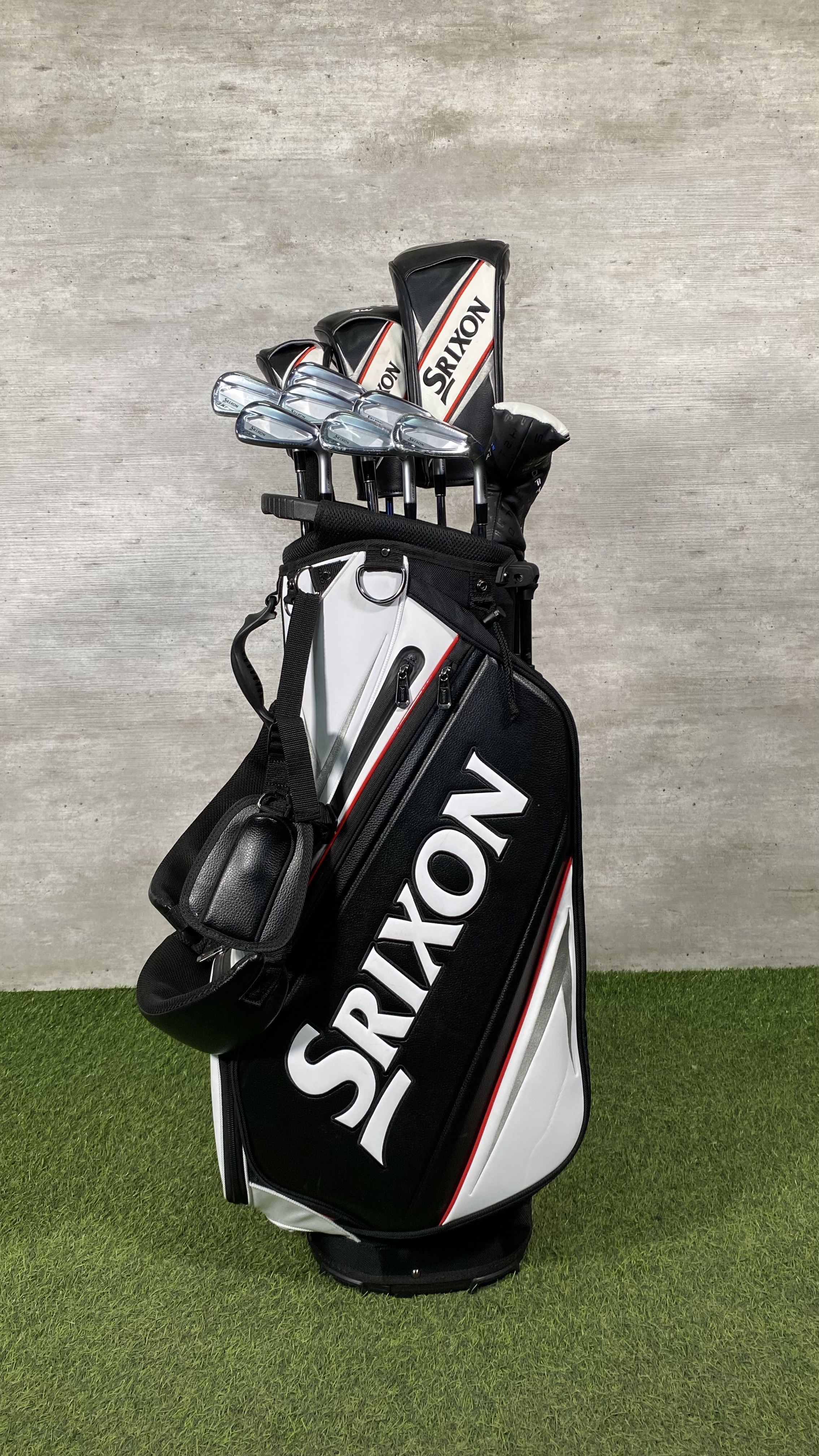 New Srixon ZXi4 Golf Set