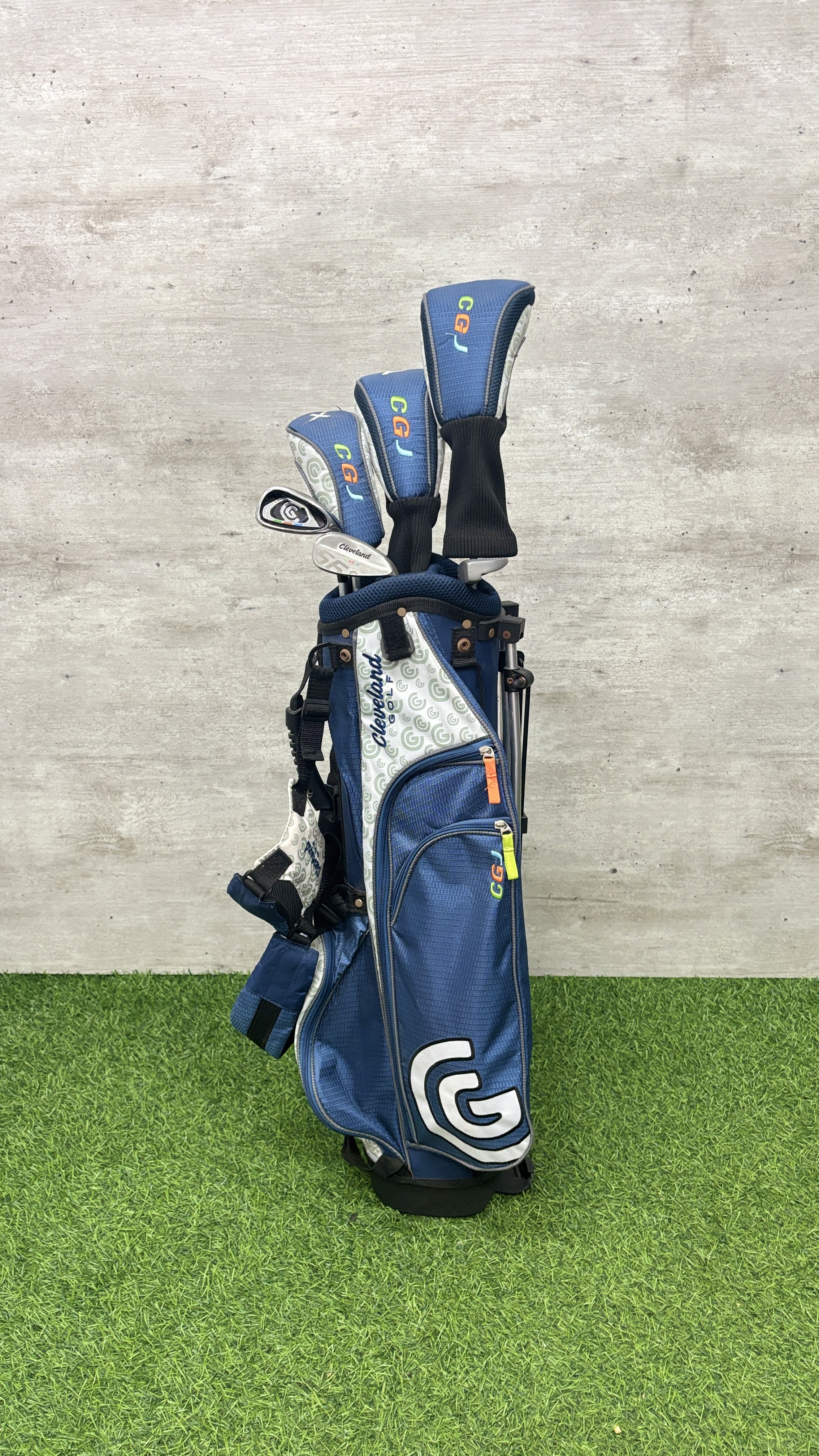 Cleveland CGJ Junior 9-10 Golf Set