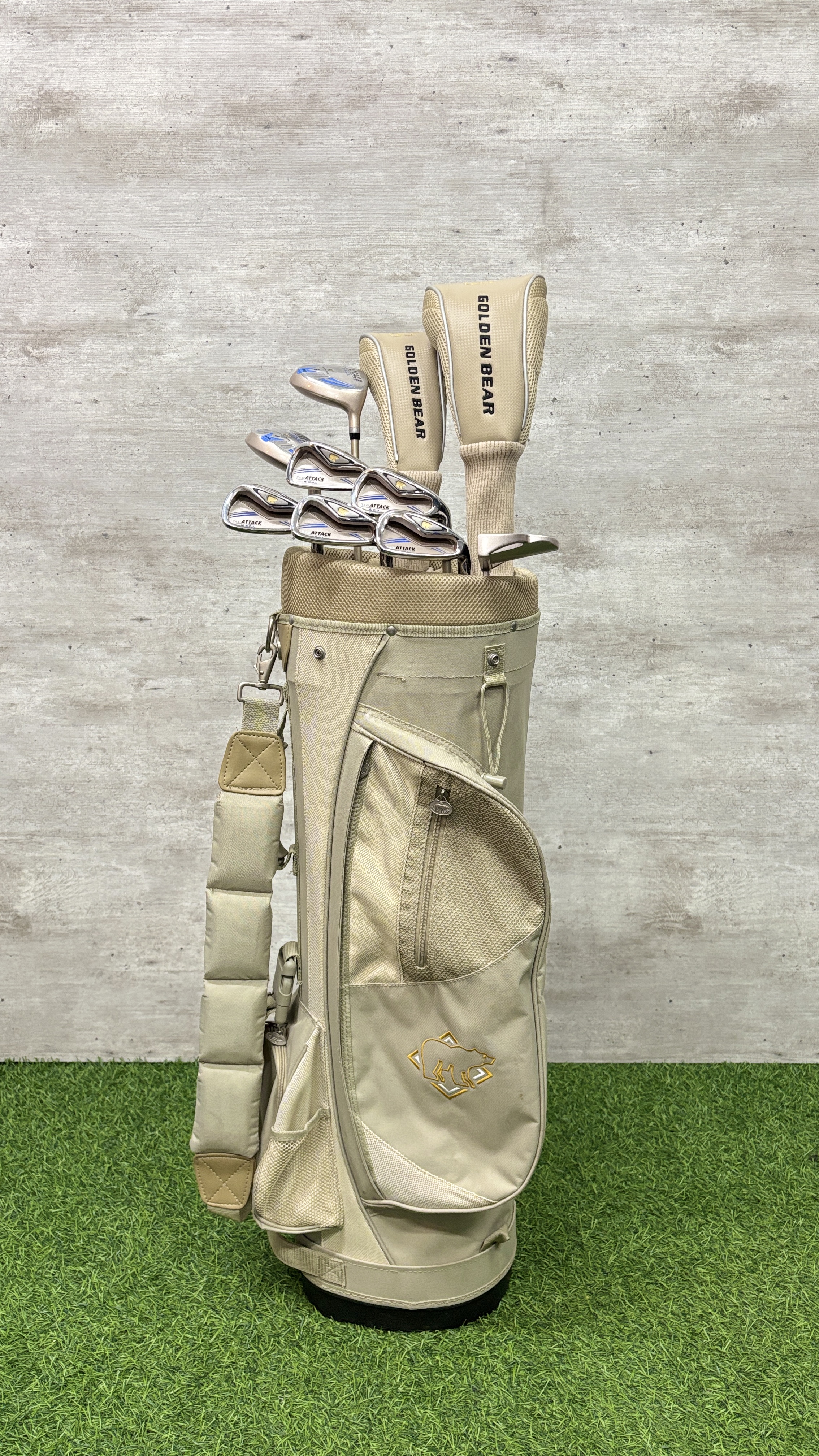 Golden Bear Attack Ladies Golf Set