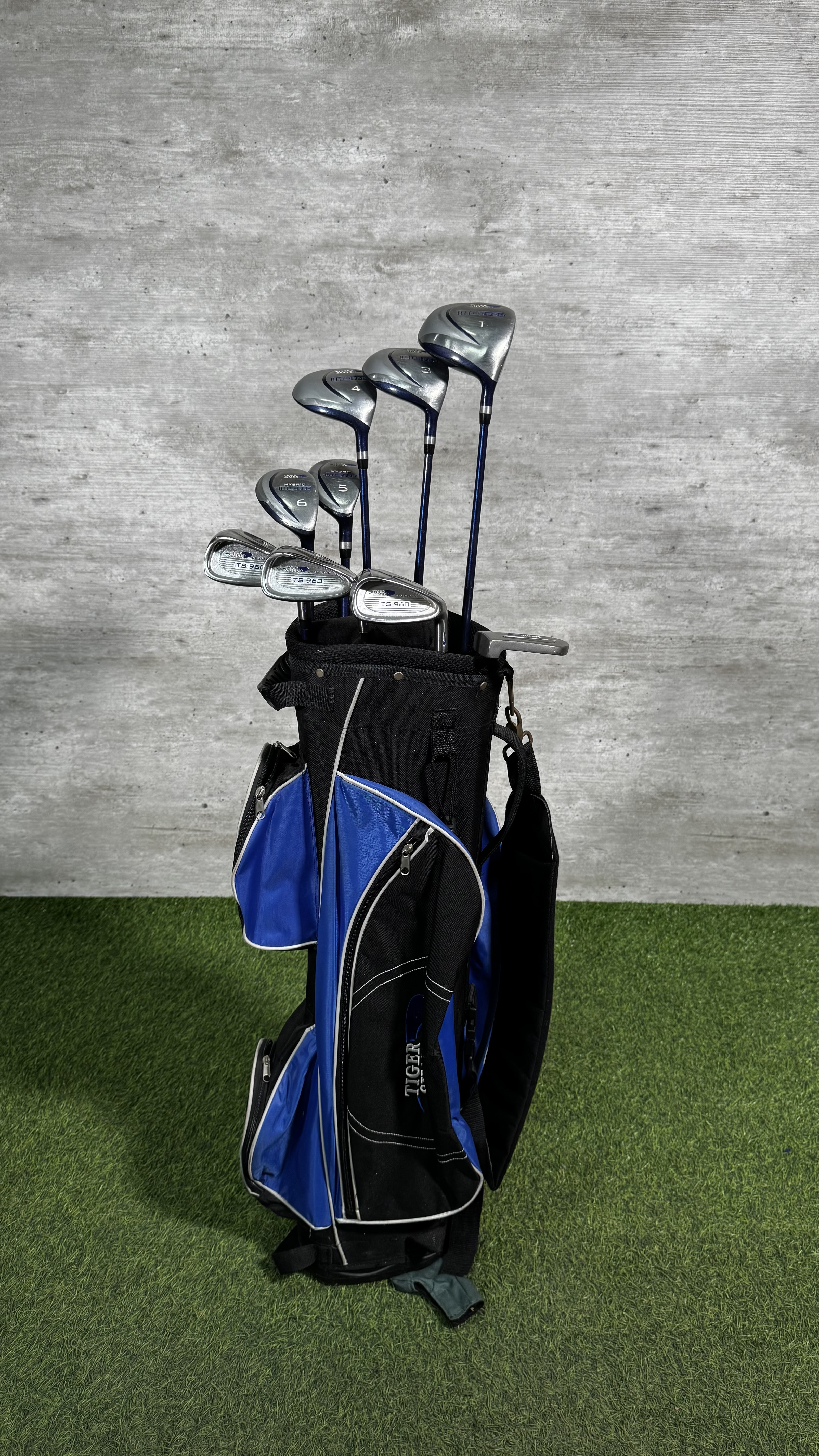 Ladies Tiger Shark TS 960 Golf Set
